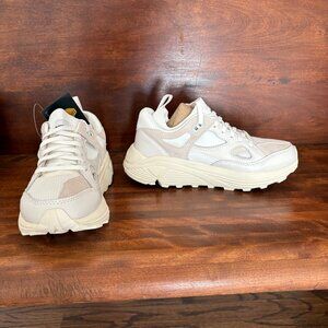 Brandblack Aura 130 Women’s Sneakers White/Off White New Size 6.5